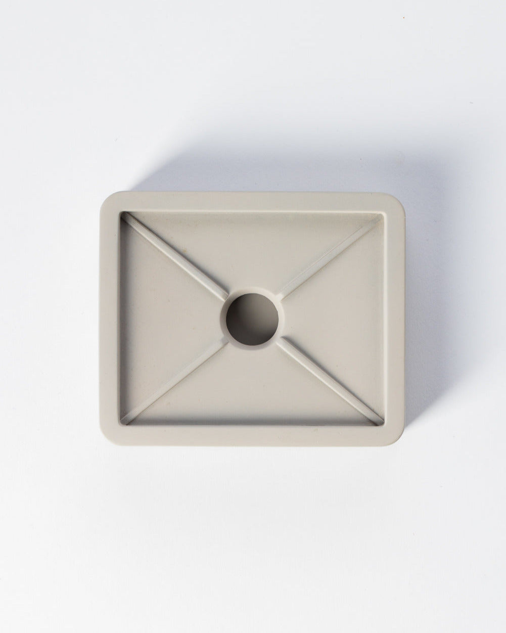 Seifenschale_klein_Freisteller mit Schatten Oben_Betonwald