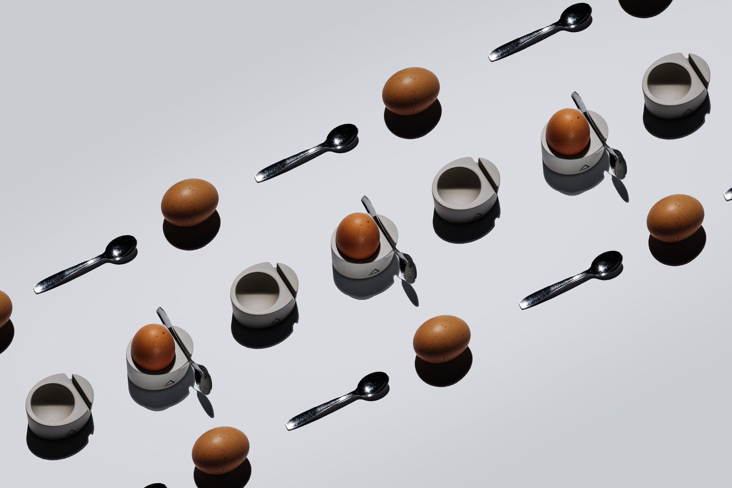 Eierbecher_klein_Anordnung_Betonwald